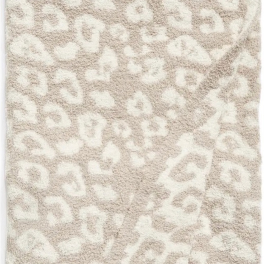 Barefoot Dreams CozyChic Into The Wild Throw Blanket NWT